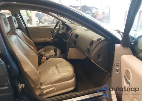 2004 Pontiac Grand Prix Gtp z USA, uszkodzony, nr VIN 2G2WR524841365845